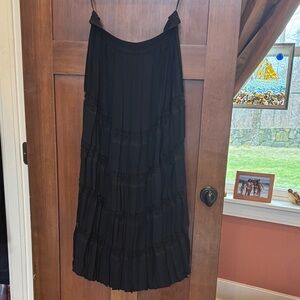 Kenar Vintage Black pleated Maxi Skirt with Lace